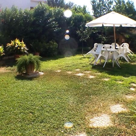 Araliki Apartments & Studios Loutra Edipsou  Dış mekan fotoğraf